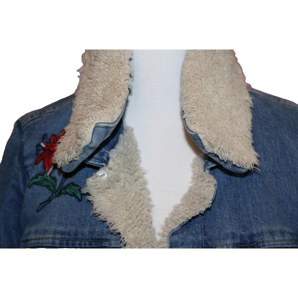 Women’s Jolt Jeans Embroidered Shearling Denim Button Jean Jacket Size Med - Picture 16 of 16